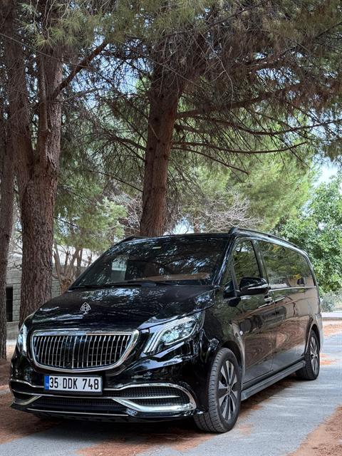 Siyah Mercedes-Benz Vito VIP