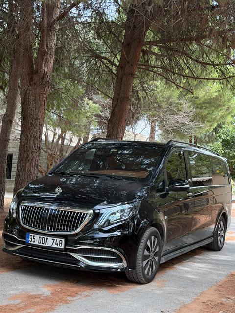 Krom ızgaralı Maybach tasarım